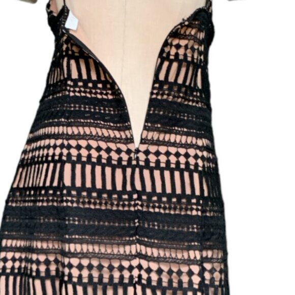 ASTR The Label Black Crochet Lace Sleeveless Strappy Back Dress Sz L #31M - Picture 7 of 10